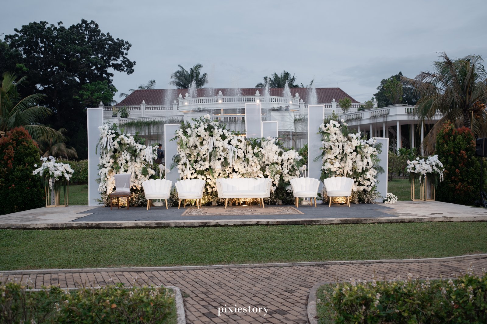 Wedding catering dekorasi meja Padma Catering